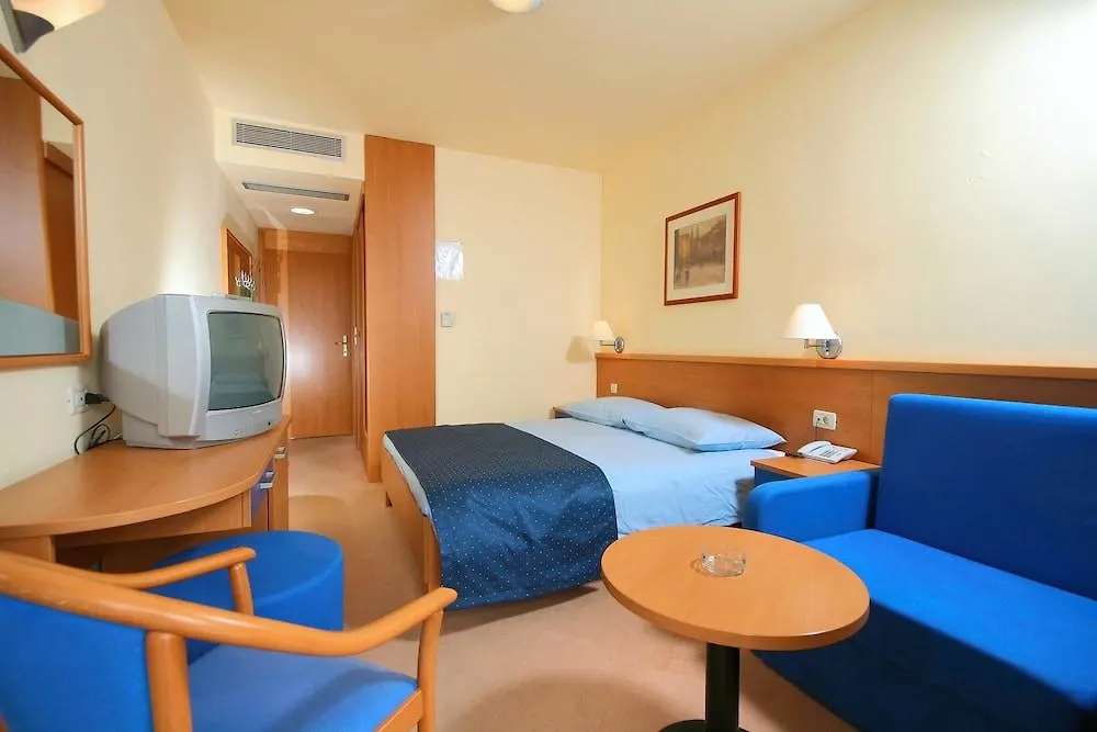 Hotel Medena Seget Donji